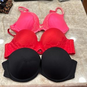 Victoria’s Secret bras